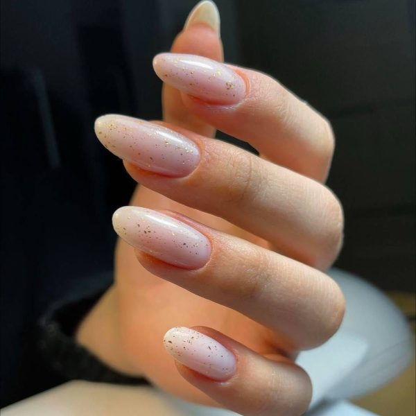 Manicure16 600x600